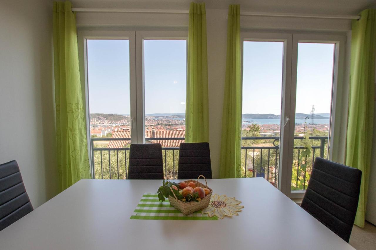 Apartment Andrea Трогир Экстерьер фото
